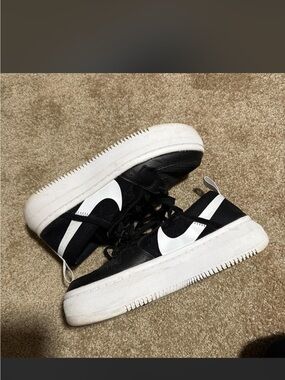 Nike Platforms Women’s 8